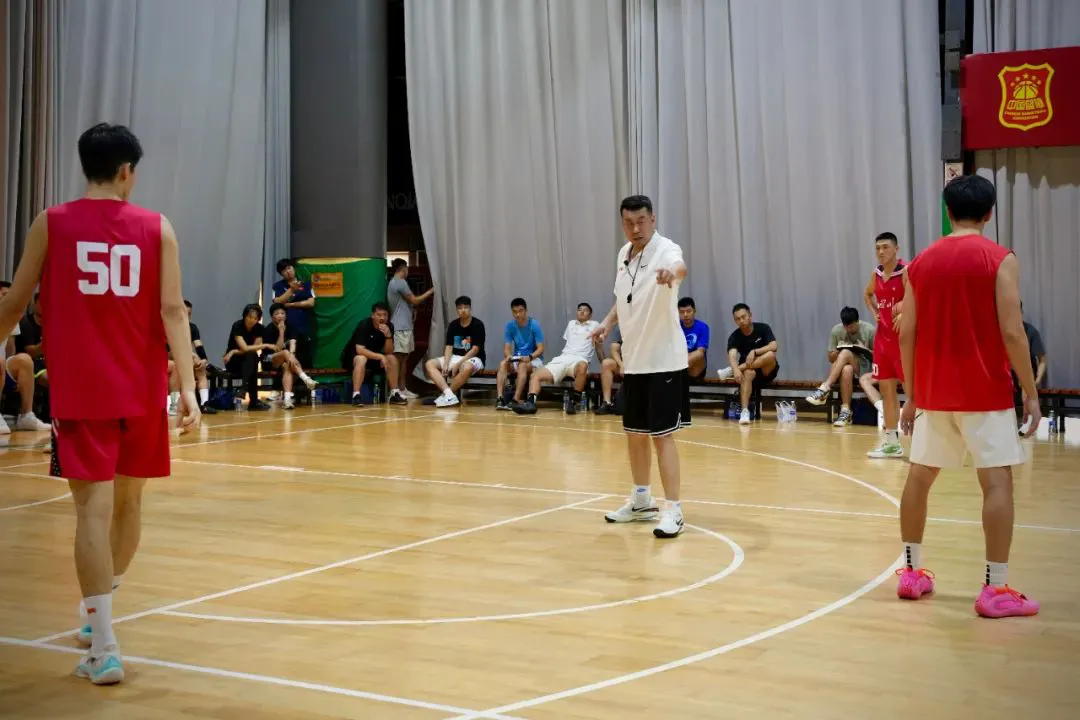 美式篮球训练计划_0